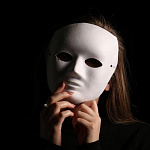 За маской "я в порядке": почему жертвы домашнего насилия молчат?