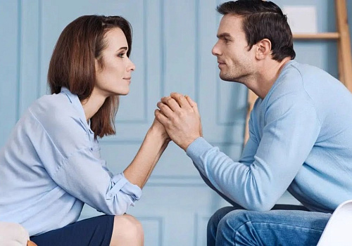 Тревожные звоночки: 5 признаков токсичных отношений, на которые стоит обратить внимание